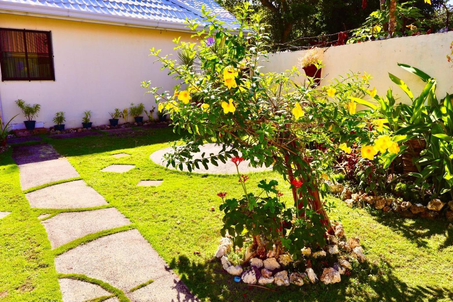 Chiisai Natsu Resort Bolod  Luaran gambar